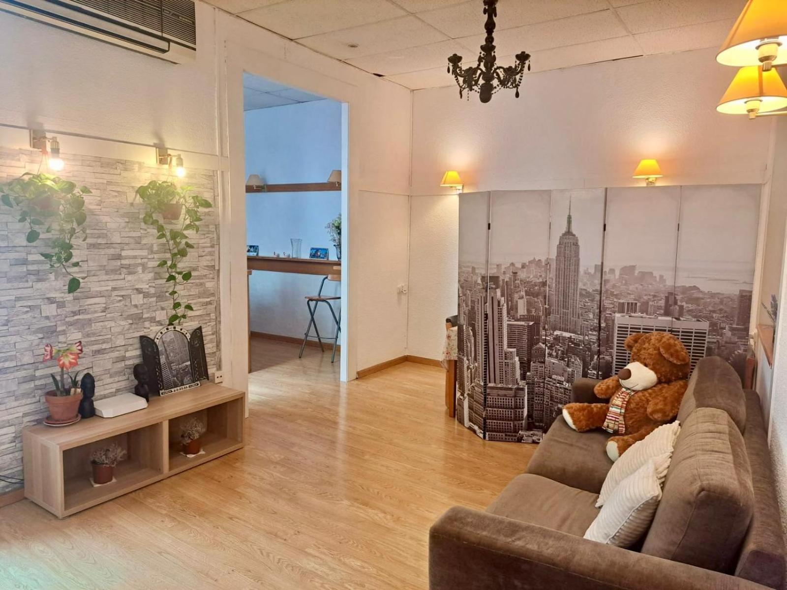 Habitacion Para Grupos Hasta 8 En Plena Rambla De Cataluna Barcelona Luaran gambar